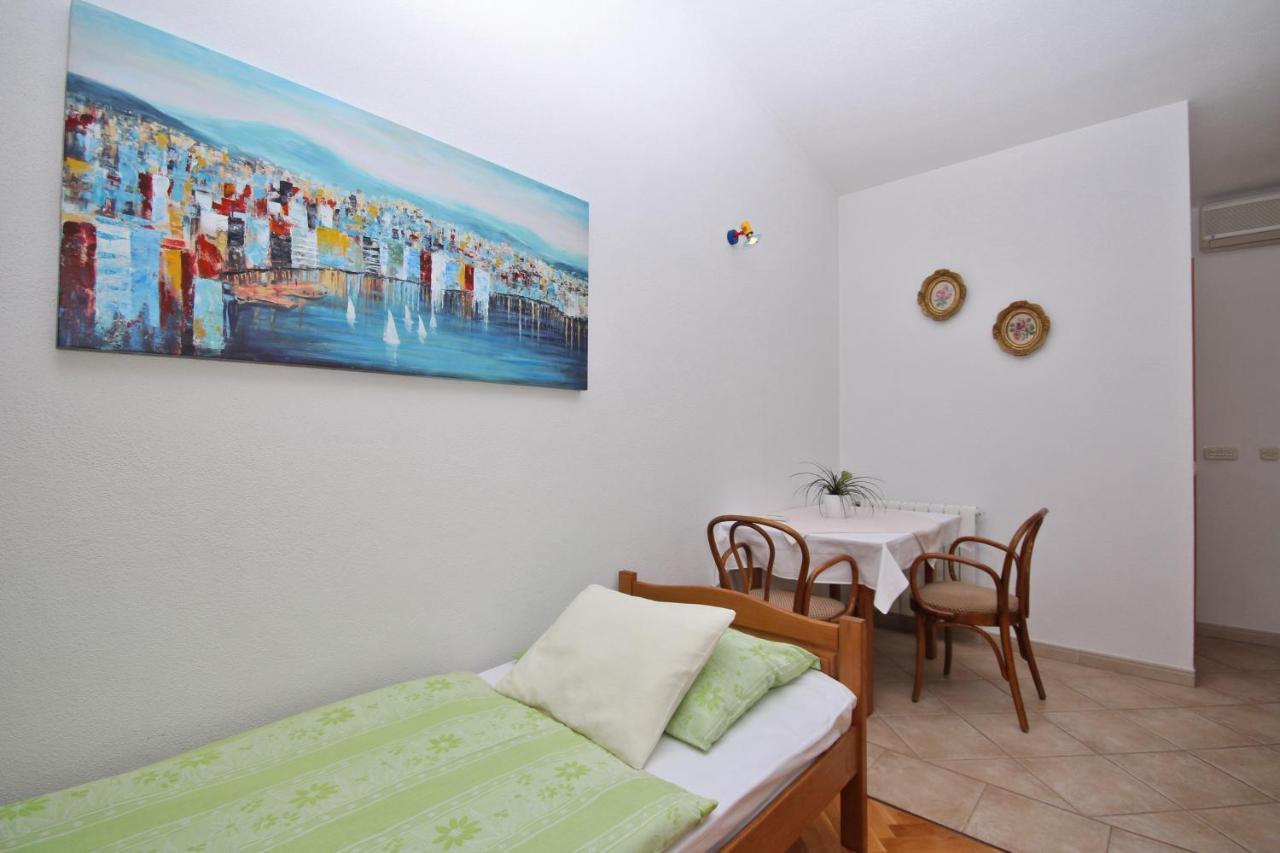 Adria Brela Apartments Exterior foto