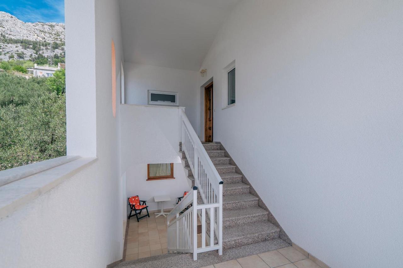 Adria Brela Apartments Exterior foto